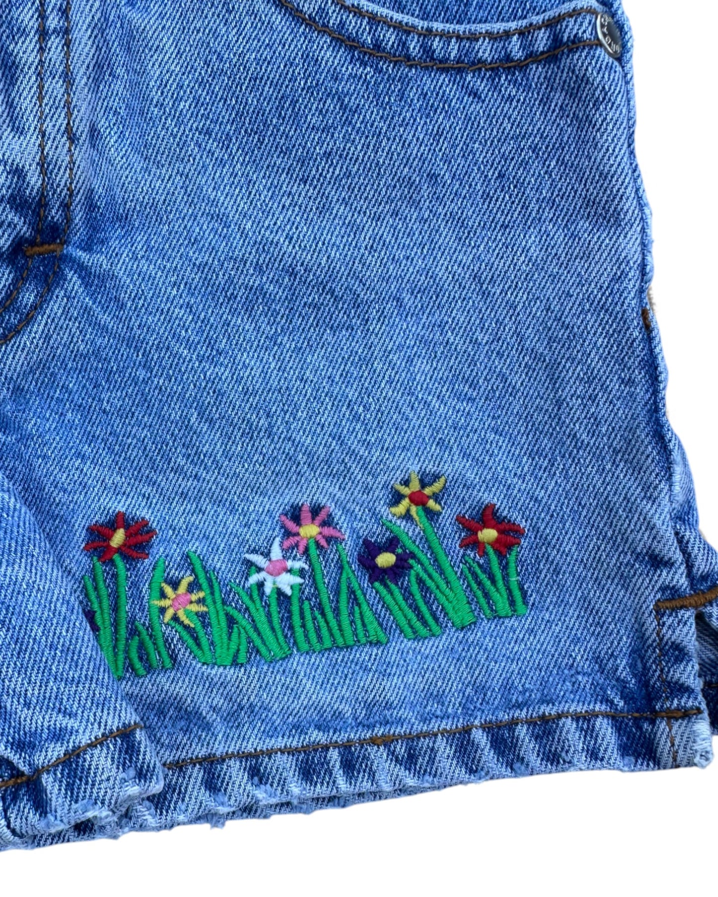 Vintage 90s Jordache kids denim embroidered shorts